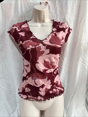 Y2K Old Navy Women's Floral V-Neck Top in Burgundy and Pink